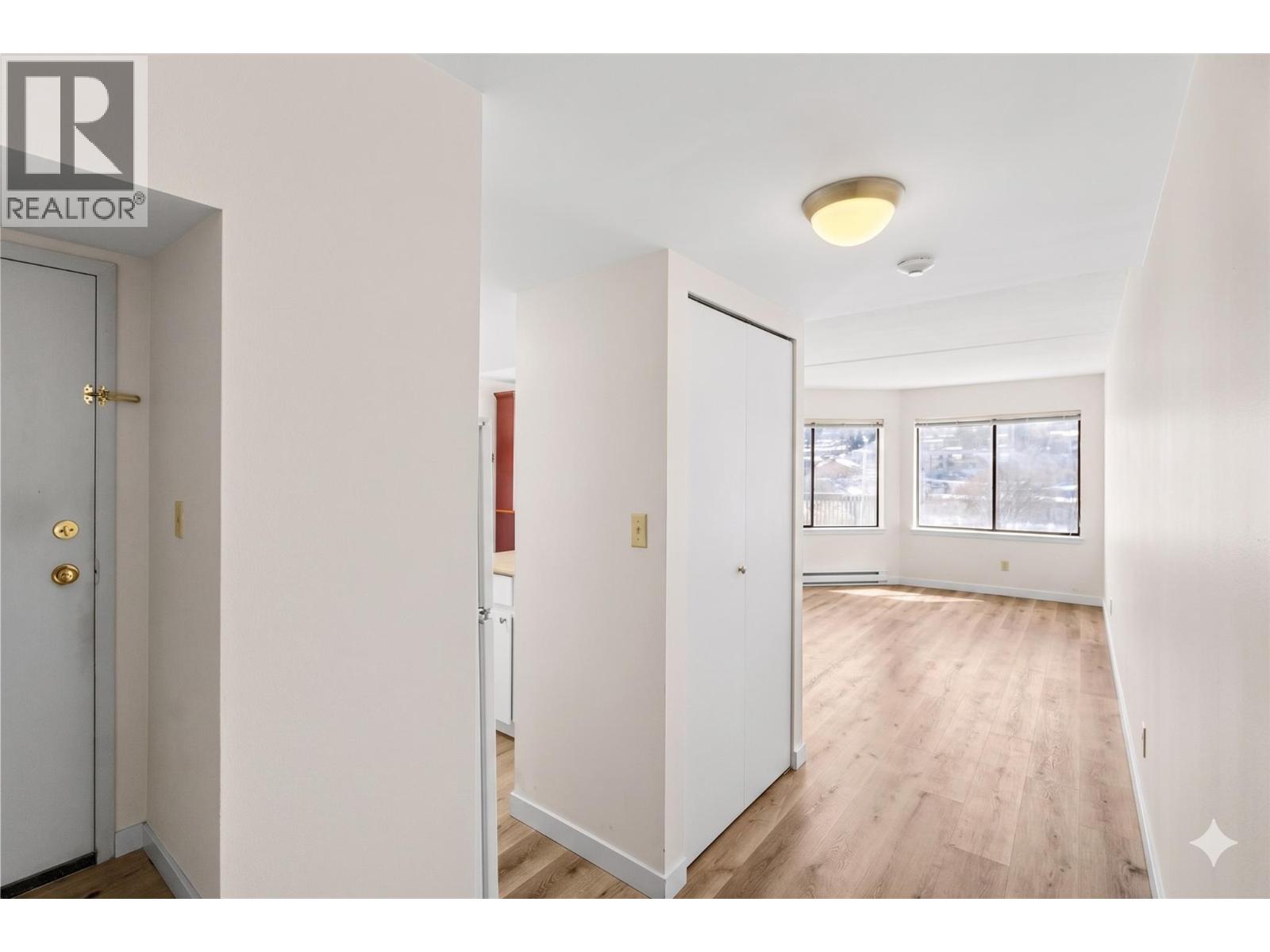 #703 525 Nicola Street - 7