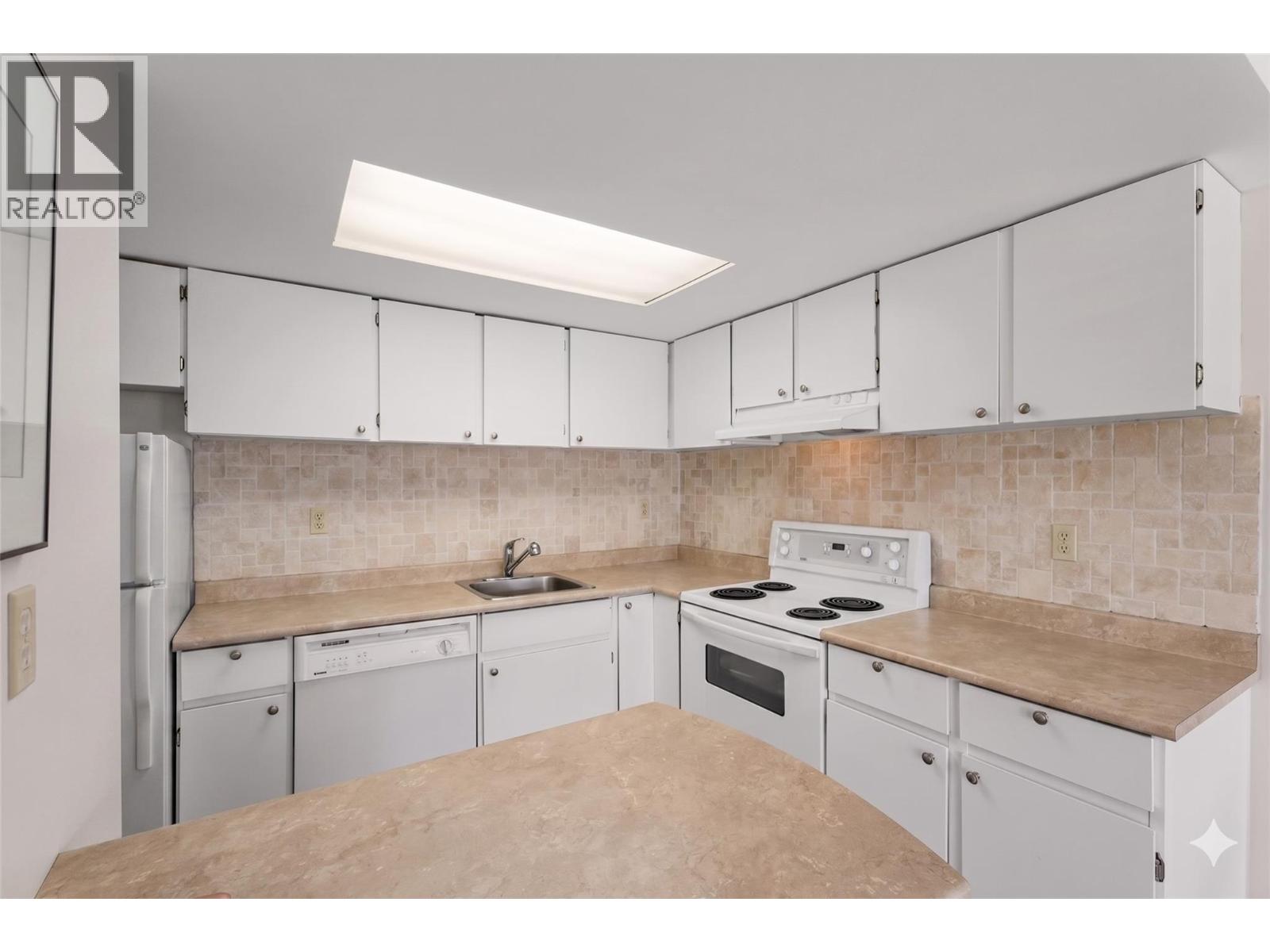 #703 525 Nicola Street - 17