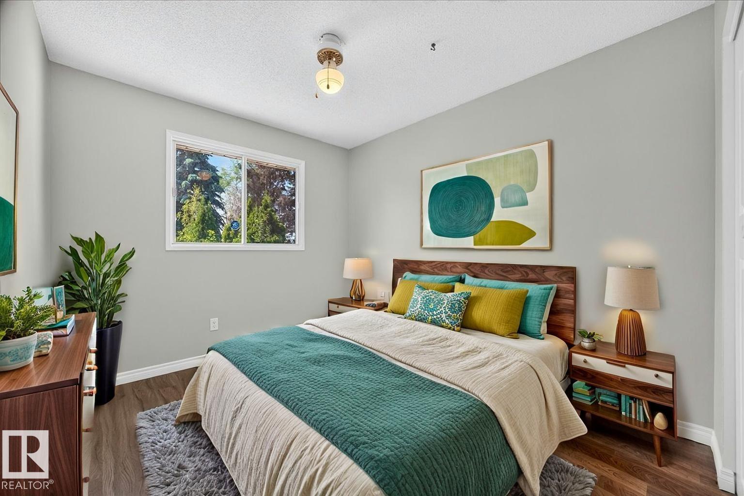 7419 15 AV NW - 16