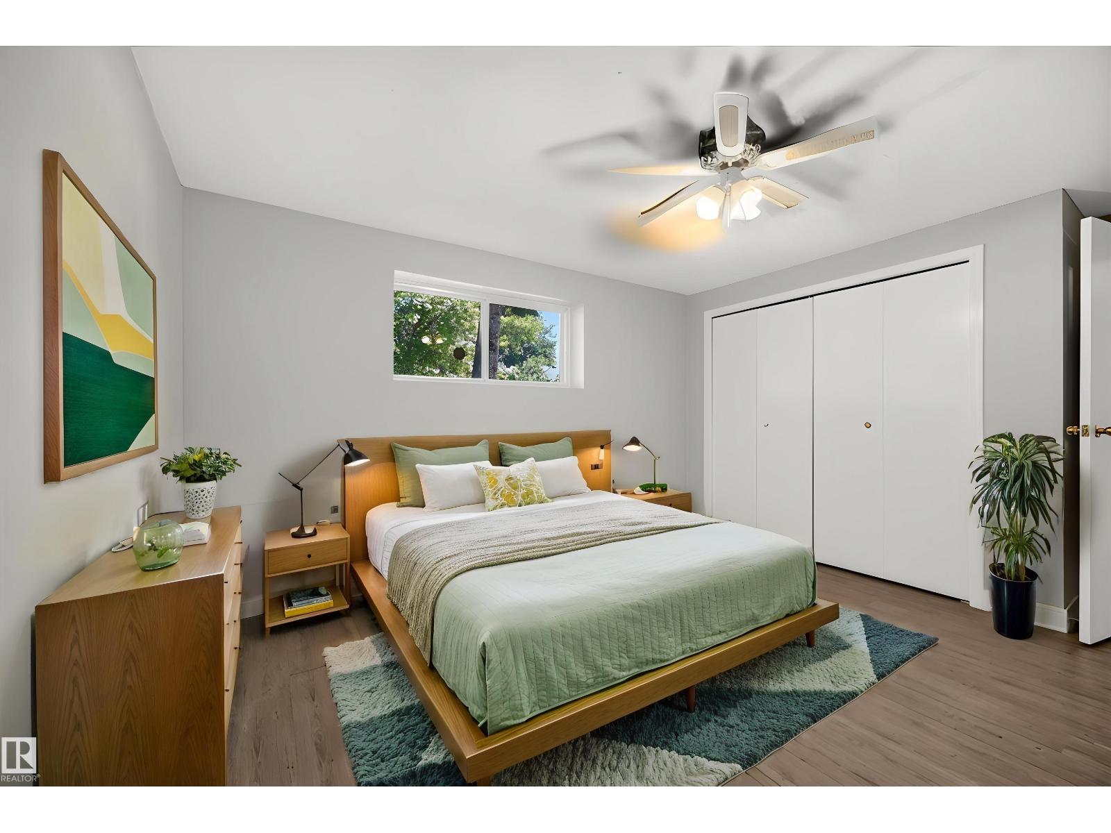 7419 15 AV NW - 25