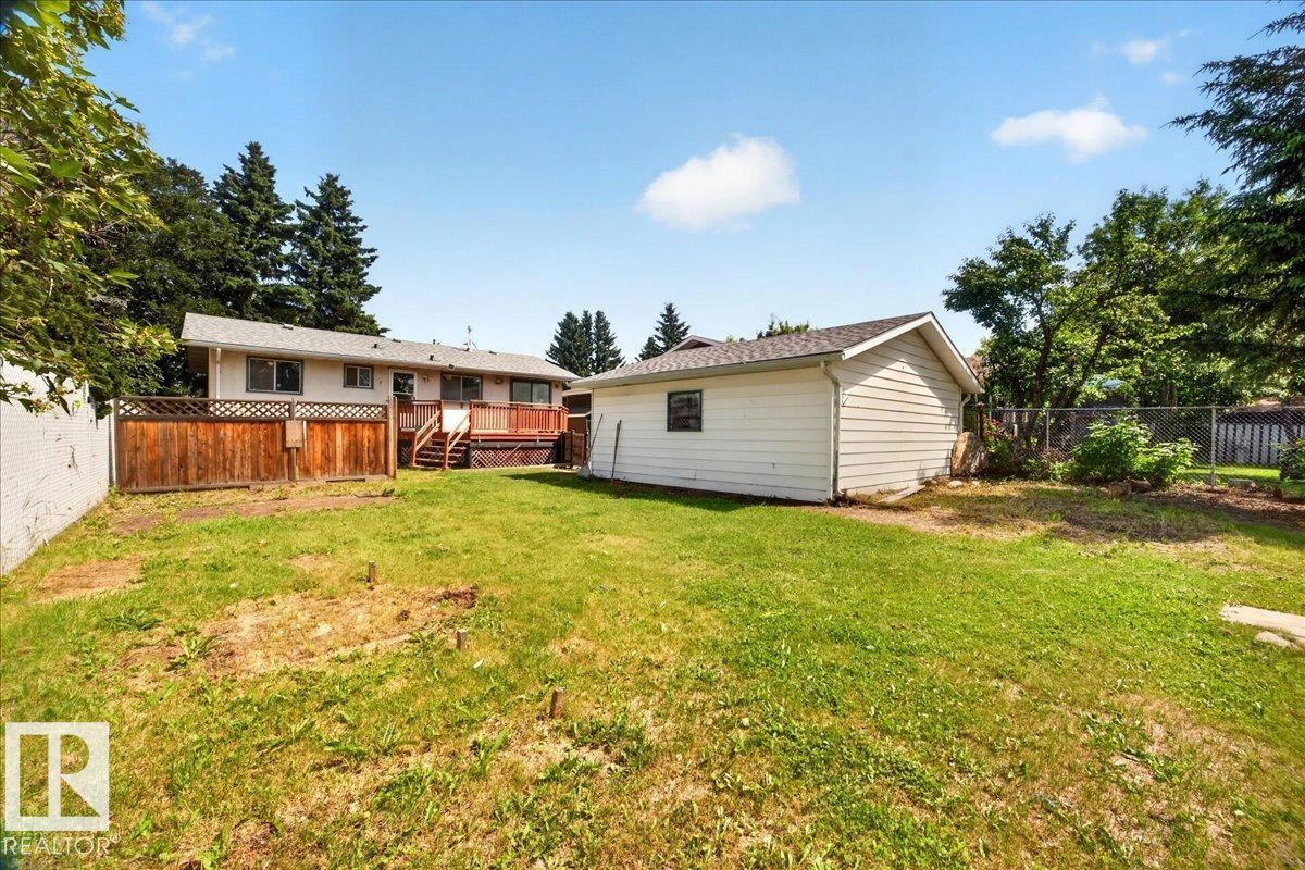 7419 15 AV NW - 34