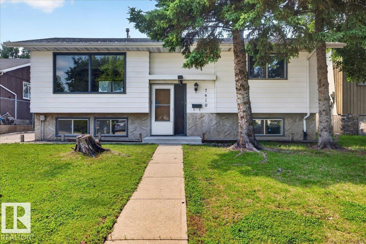 7419 15 AV NW - 41