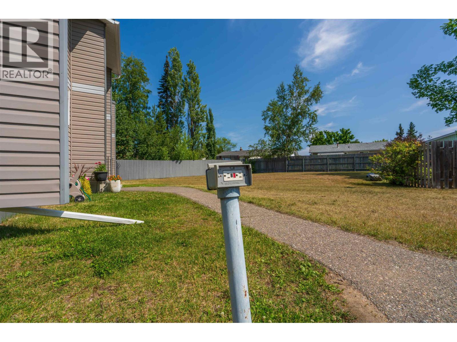 #328 2550 S OSPIKA BOULEVARD - 23