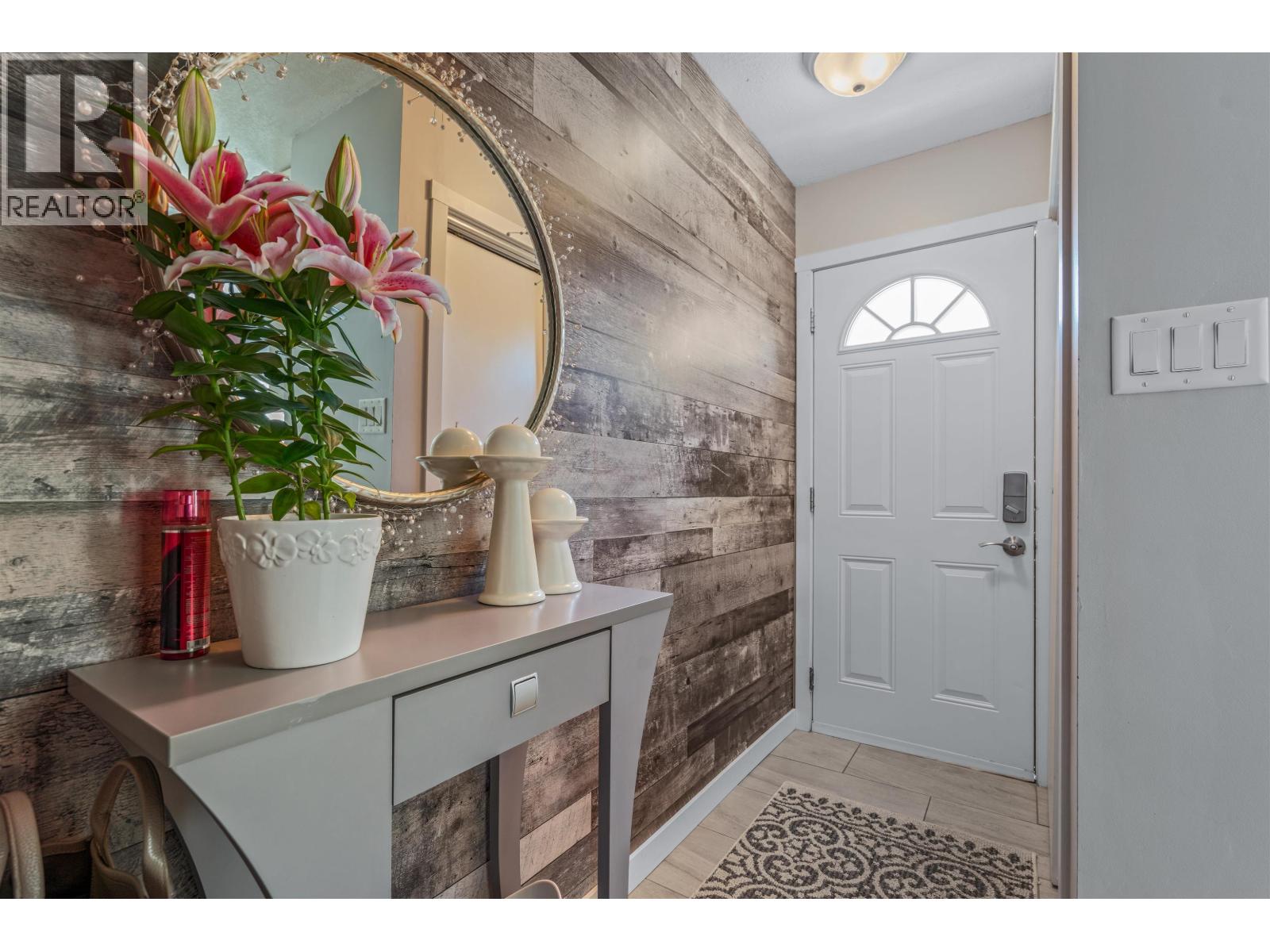 #328 2550 S OSPIKA BOULEVARD - 4