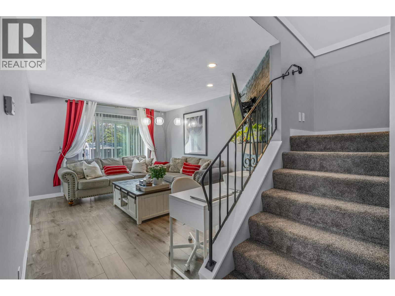 #328 2550 S OSPIKA BOULEVARD - 5