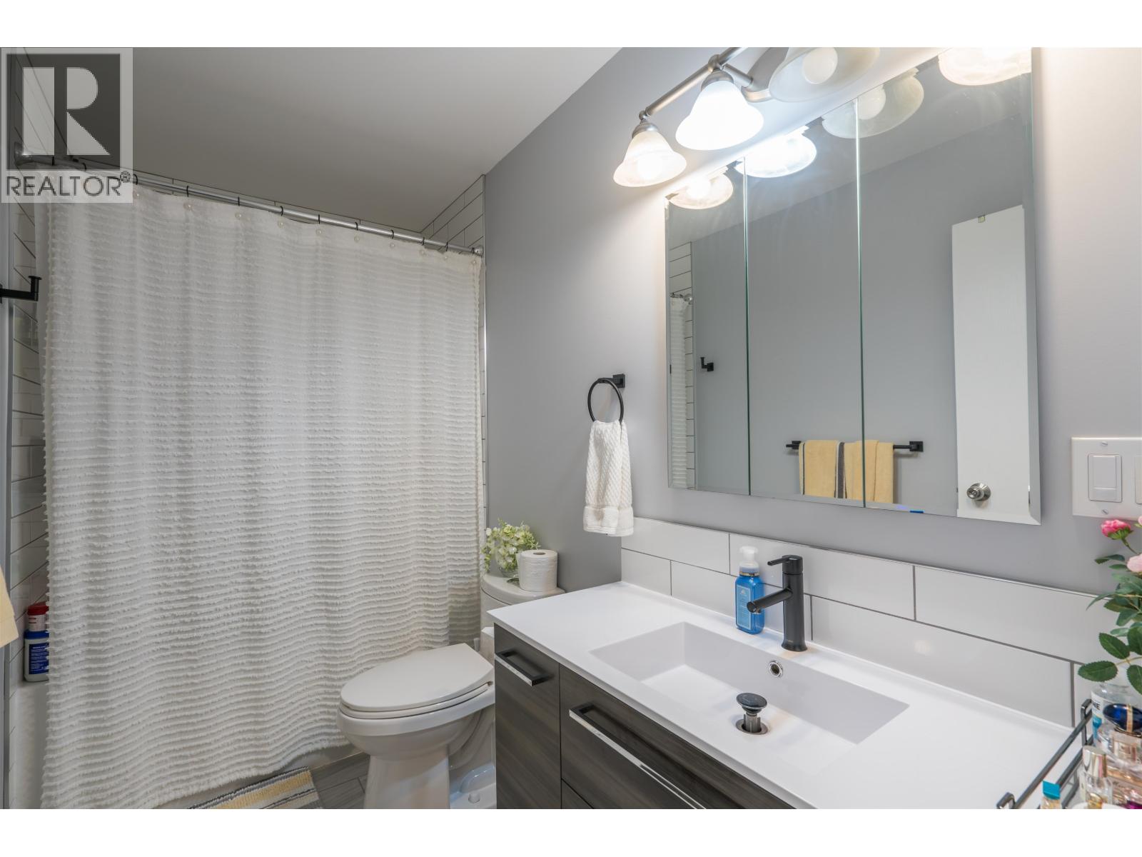 #328 2550 S OSPIKA BOULEVARD - 15