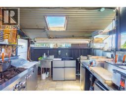 200 Hemlock St, Ucluelet, BC V0R3A0 Photo 10