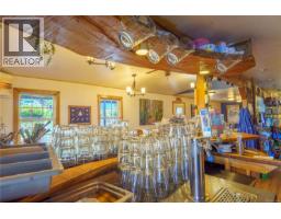 200 Hemlock St, Ucluelet, BC V0R3A0 Photo 18
