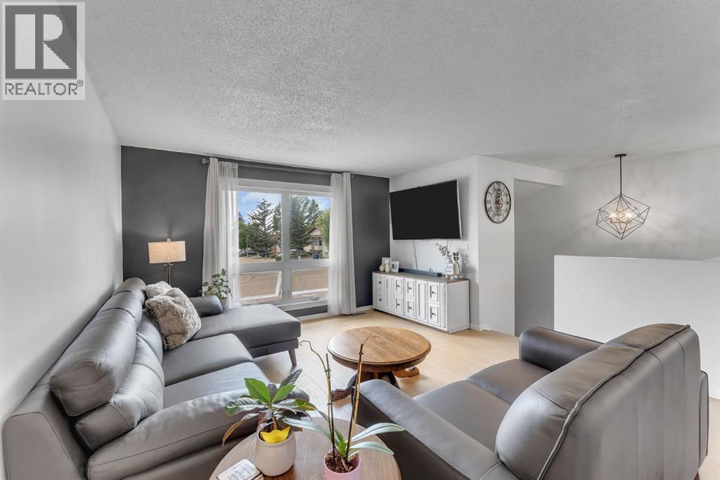74 Eldorado Road SE - 10