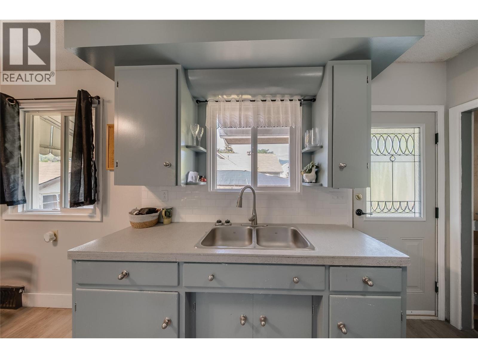 1683 Bailey Street - 10
