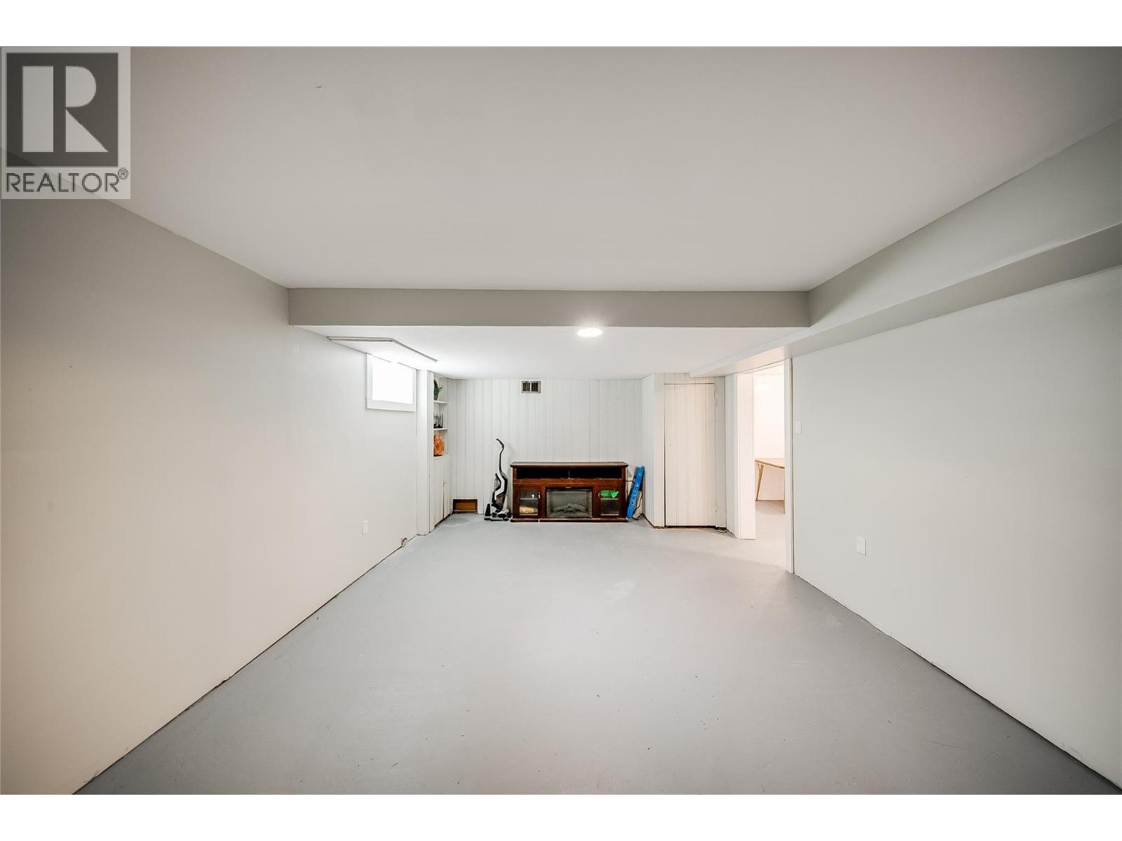 1683 Bailey Street - 28