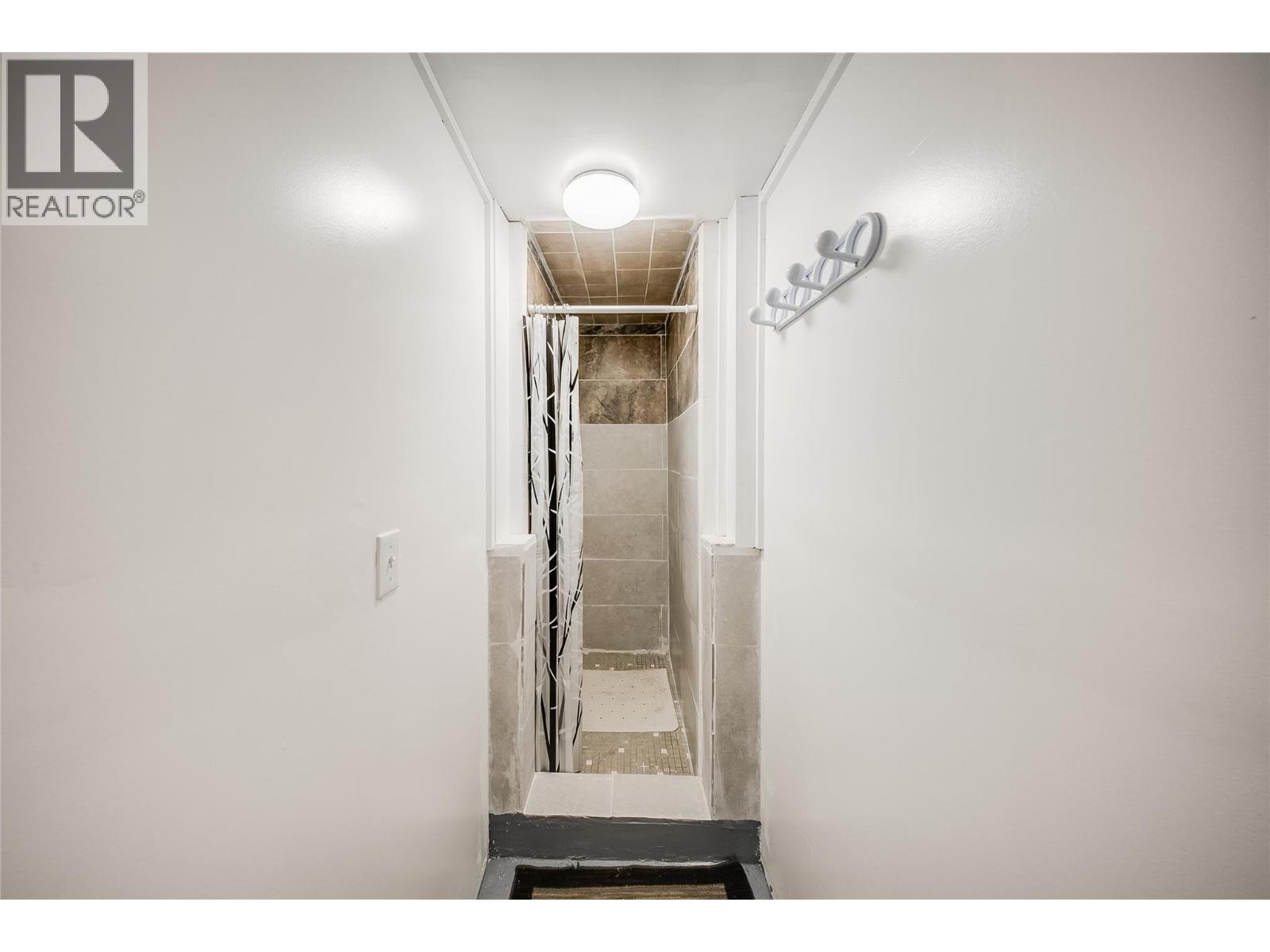 1683 Bailey Street - 34
