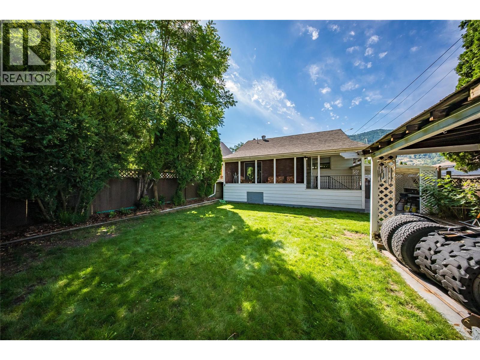 1683 Bailey Street - 39