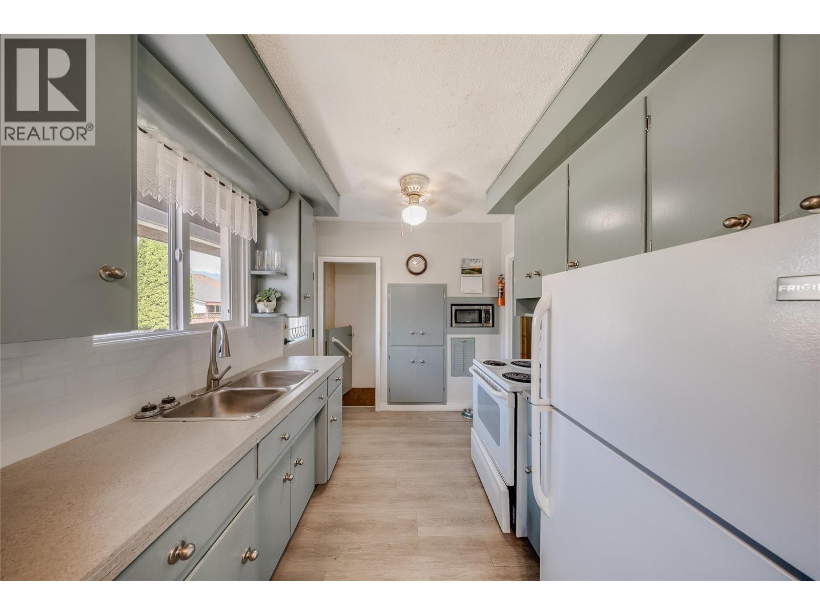 1683 Bailey Street - 6