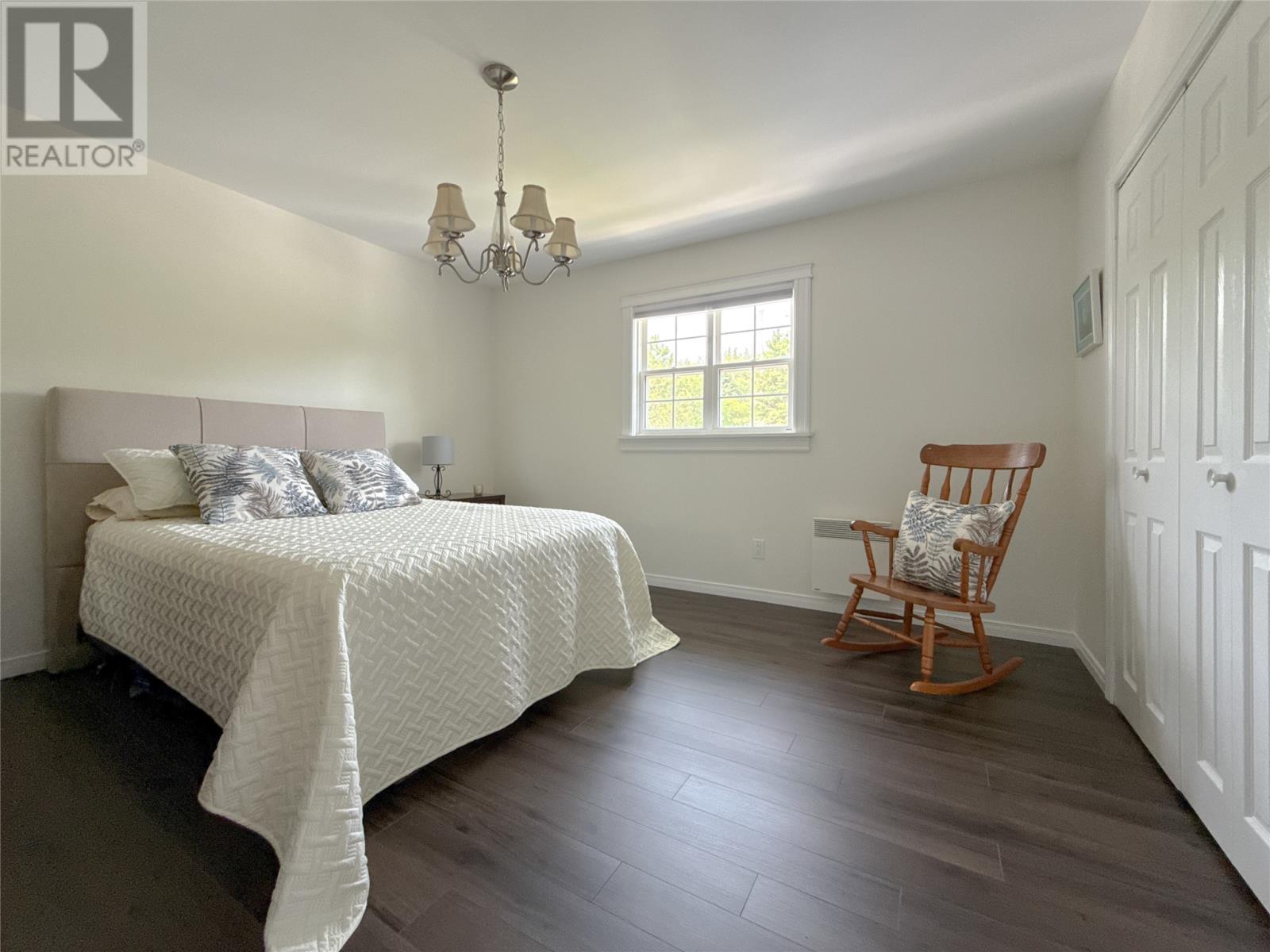252 North Shore Highway - Image 35