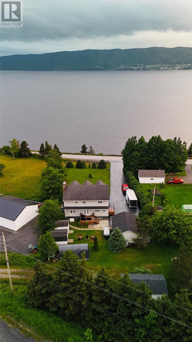 252 North Shore Highway - Image 47