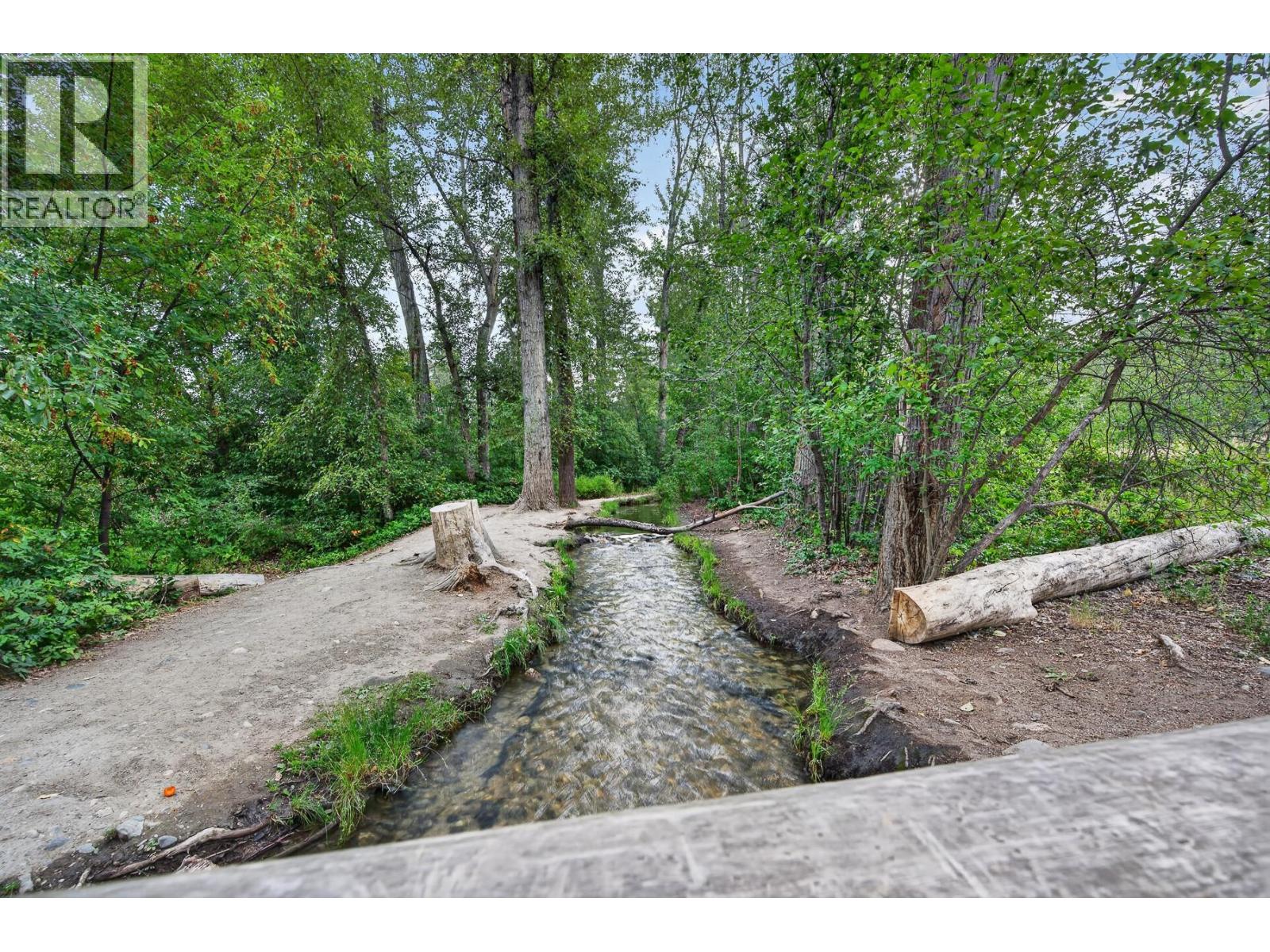 #105 2300 Benvoulin Road - 45