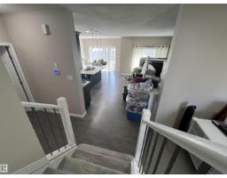 8 Meadowlink Cm, Spruce Grove, AB T7X0W1 Photo 8