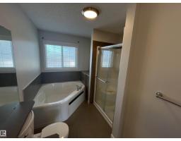 8 Meadowlink Cm, Spruce Grove, AB T7X0W1 Photo 35