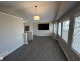 8 Meadowlink Cm, Spruce Grove, AB T7X0W1 Photo 27