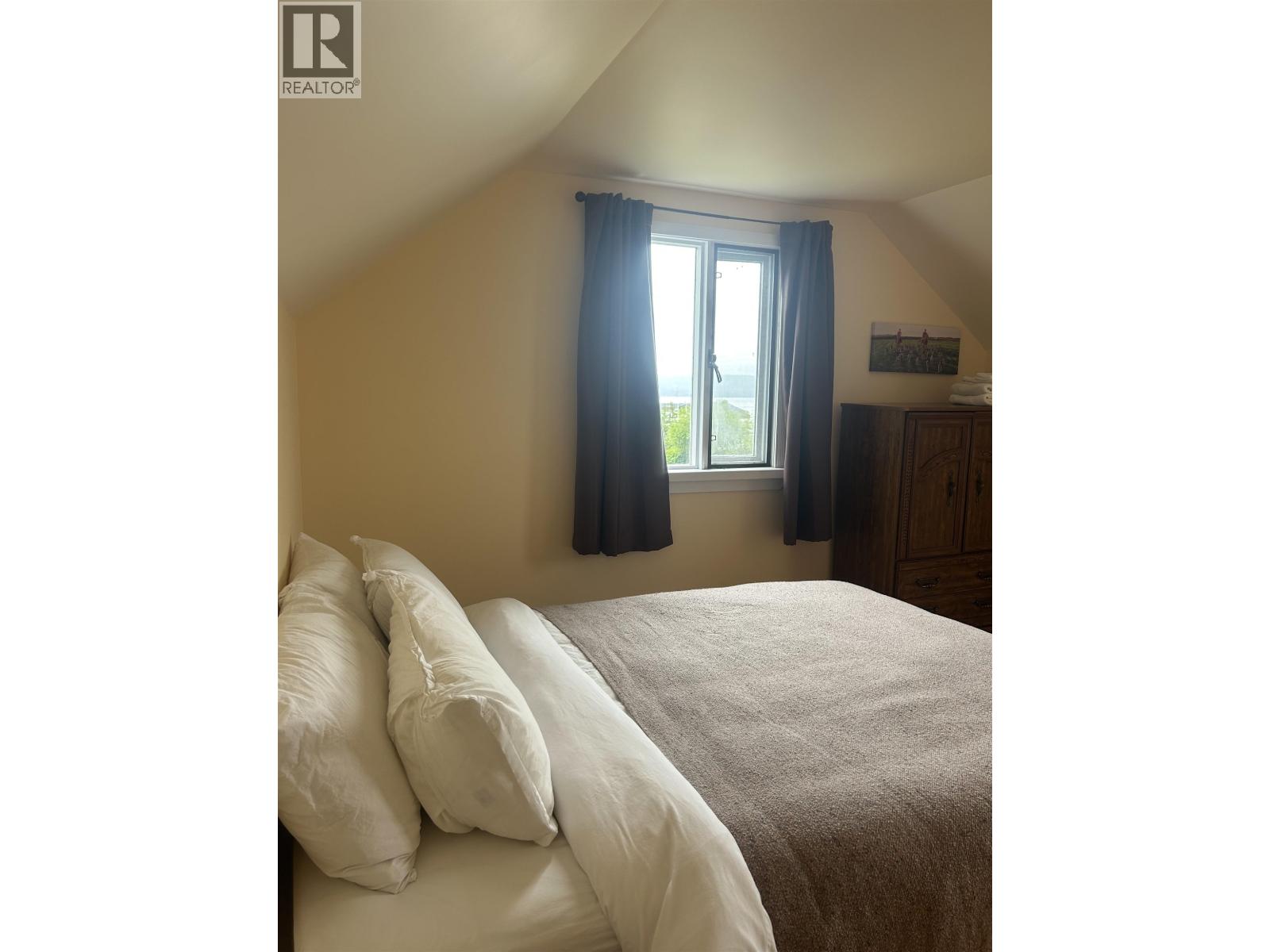 525 BEACH ROAD - 12