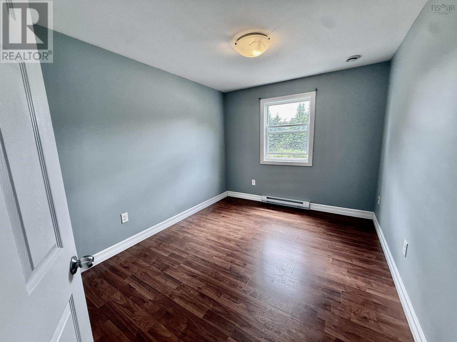 711 Pleasant Street - 19