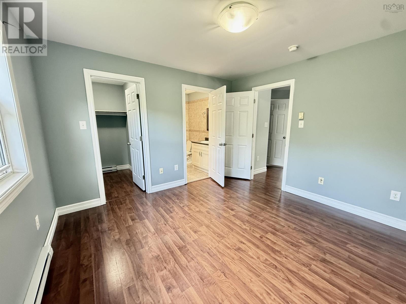 711 Pleasant Street - 16