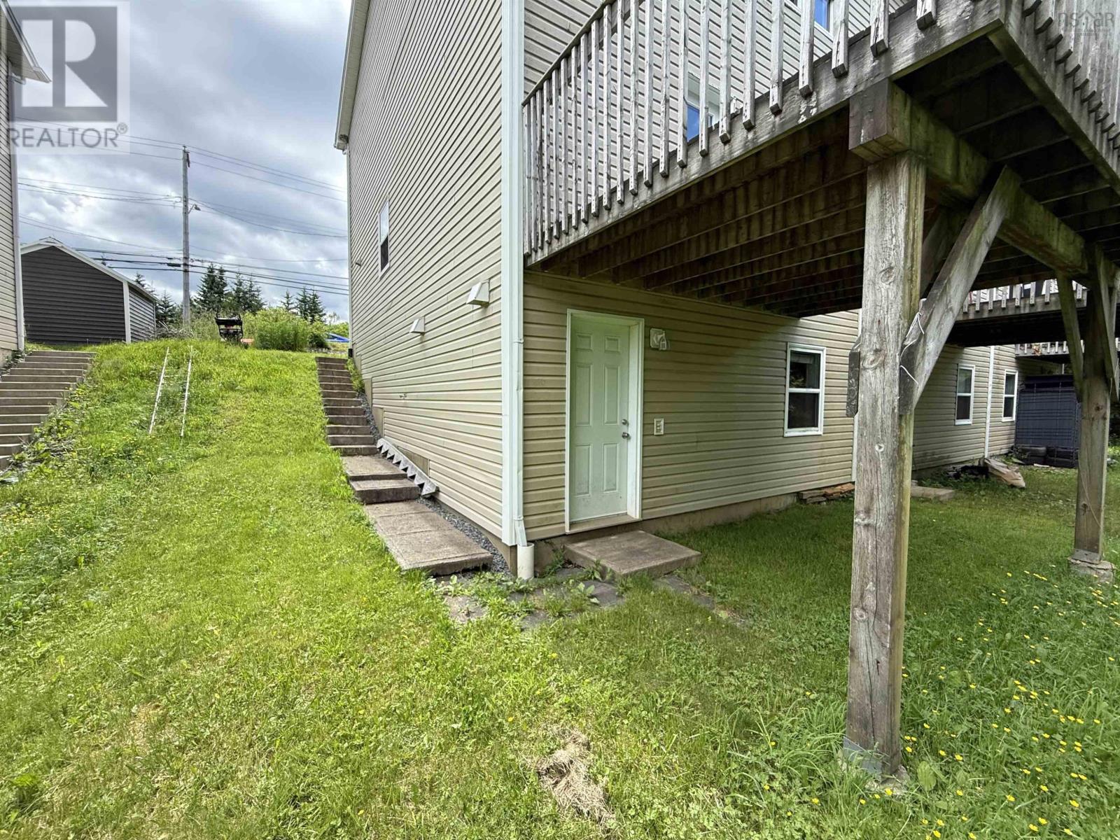 711 Pleasant Street - 31