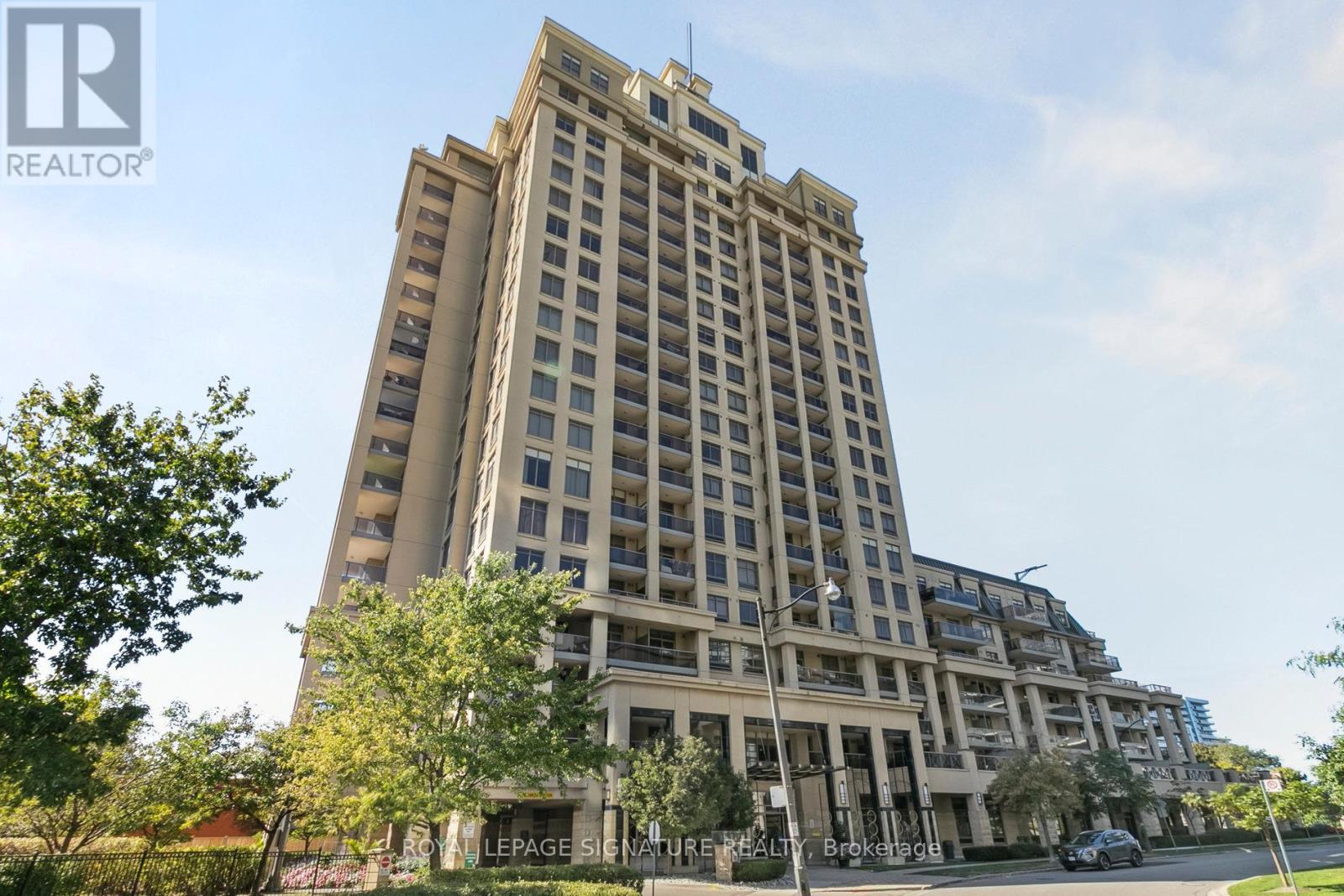 #1307 18 KENASTON GARDENS - 1