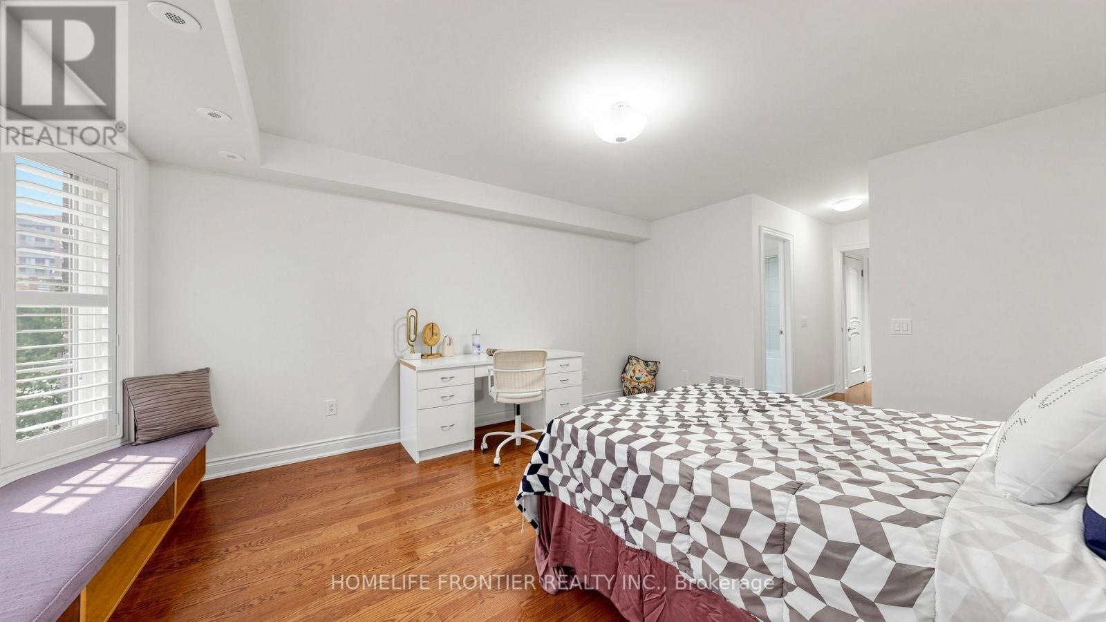30 CLAIRTRELL ROAD - 15