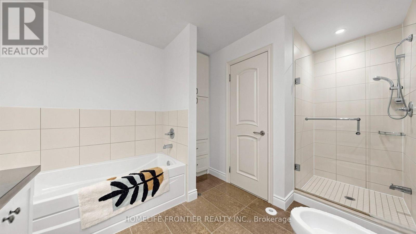 30 CLAIRTRELL ROAD - 25