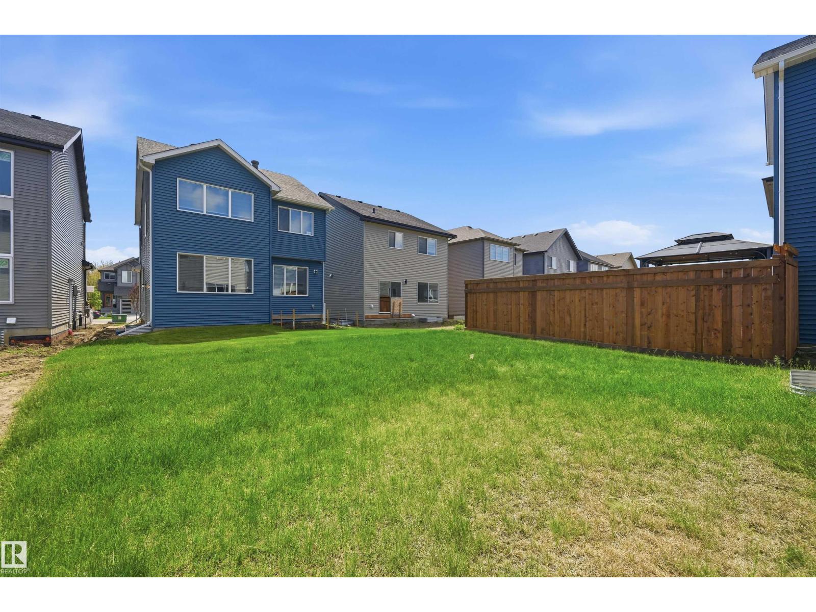 3243 DIXON WY SW - 44