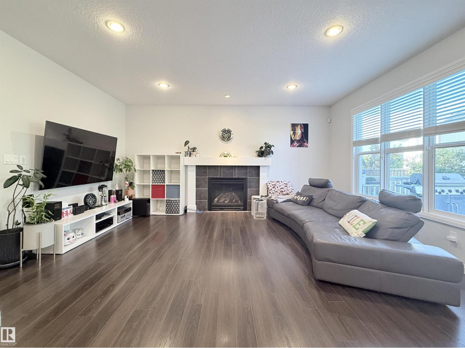 5876 168 AV NW - 15
