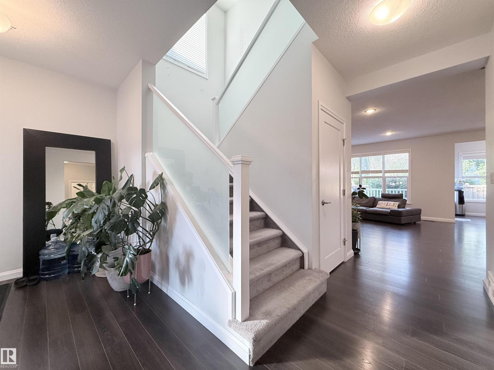 5876 168 AV NW - 3