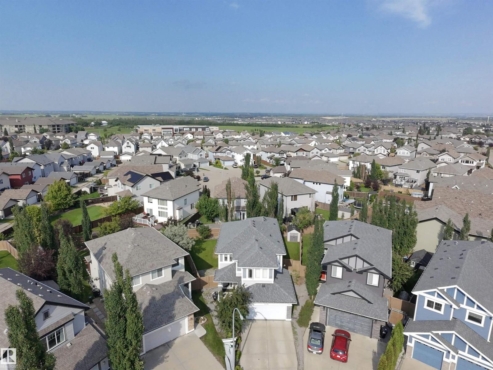 5876 168 AV NW - 37