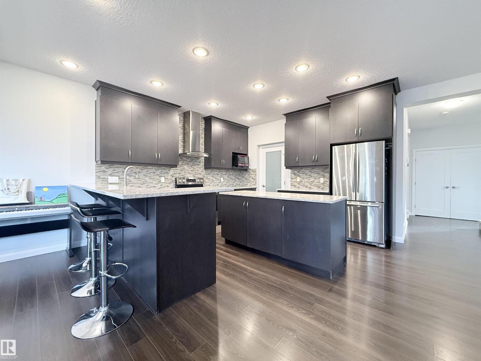 5876 168 AV NW - 11