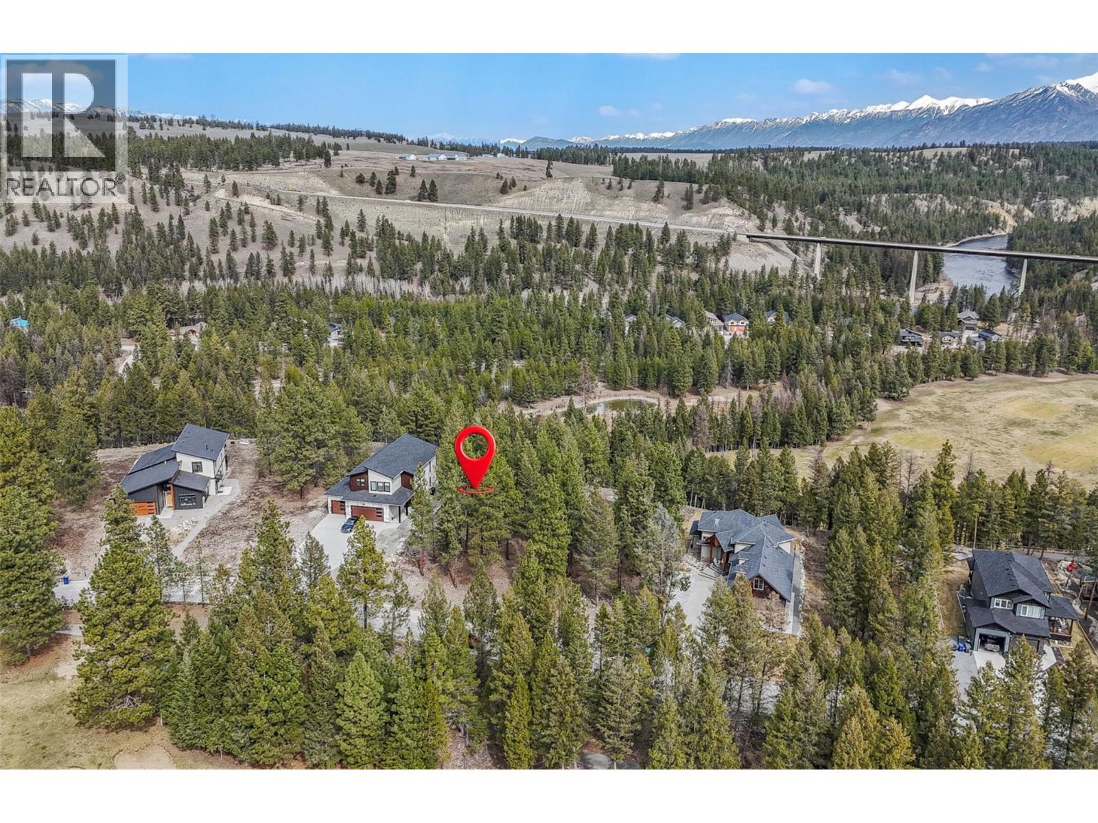 132 PLATEAU Place, Cranbrook