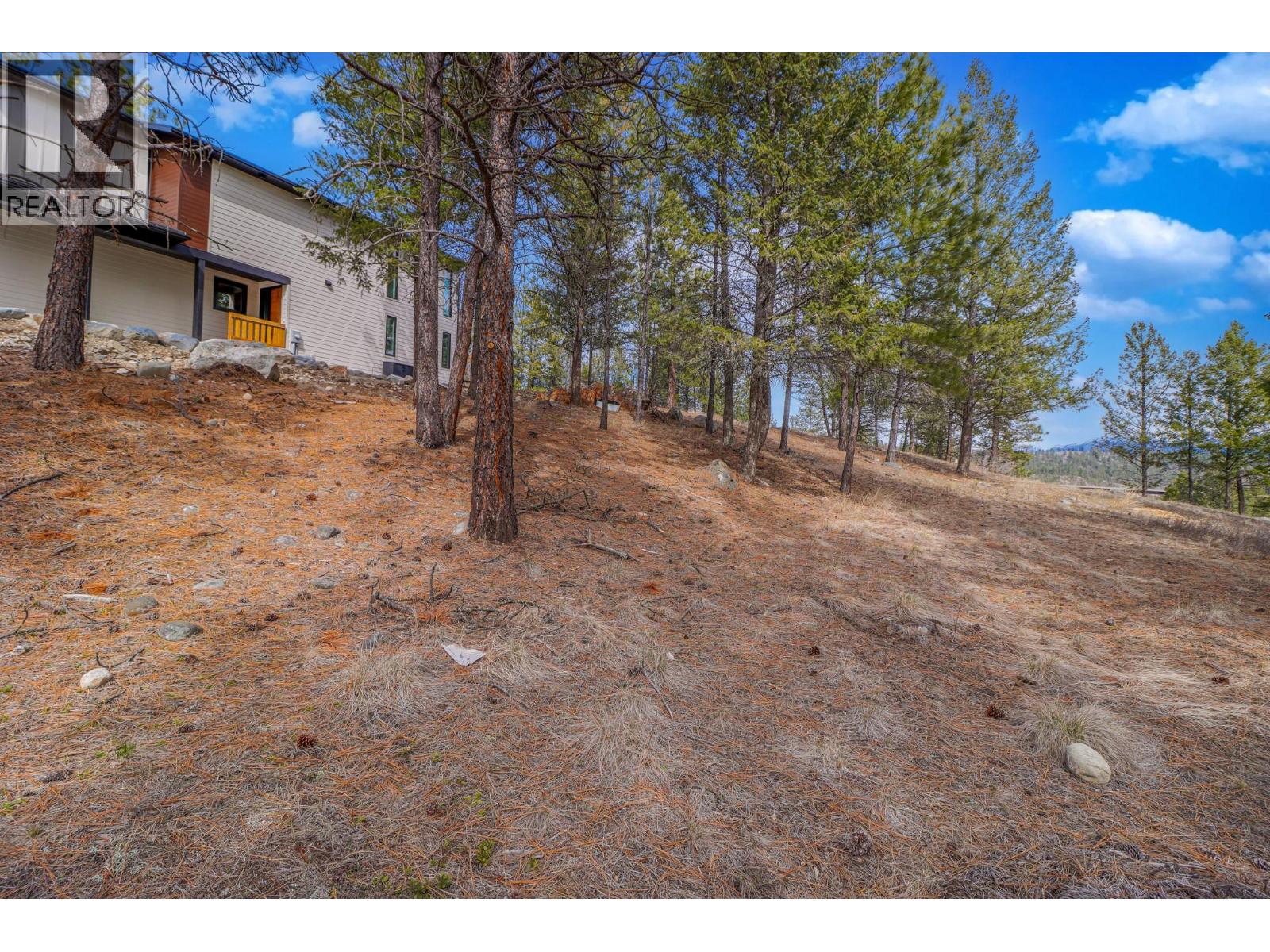 132 PLATEAU Place, Cranbrook