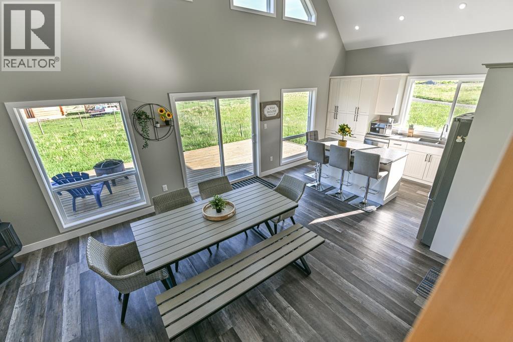 3963 CANIMVIEW DRIVE - 32