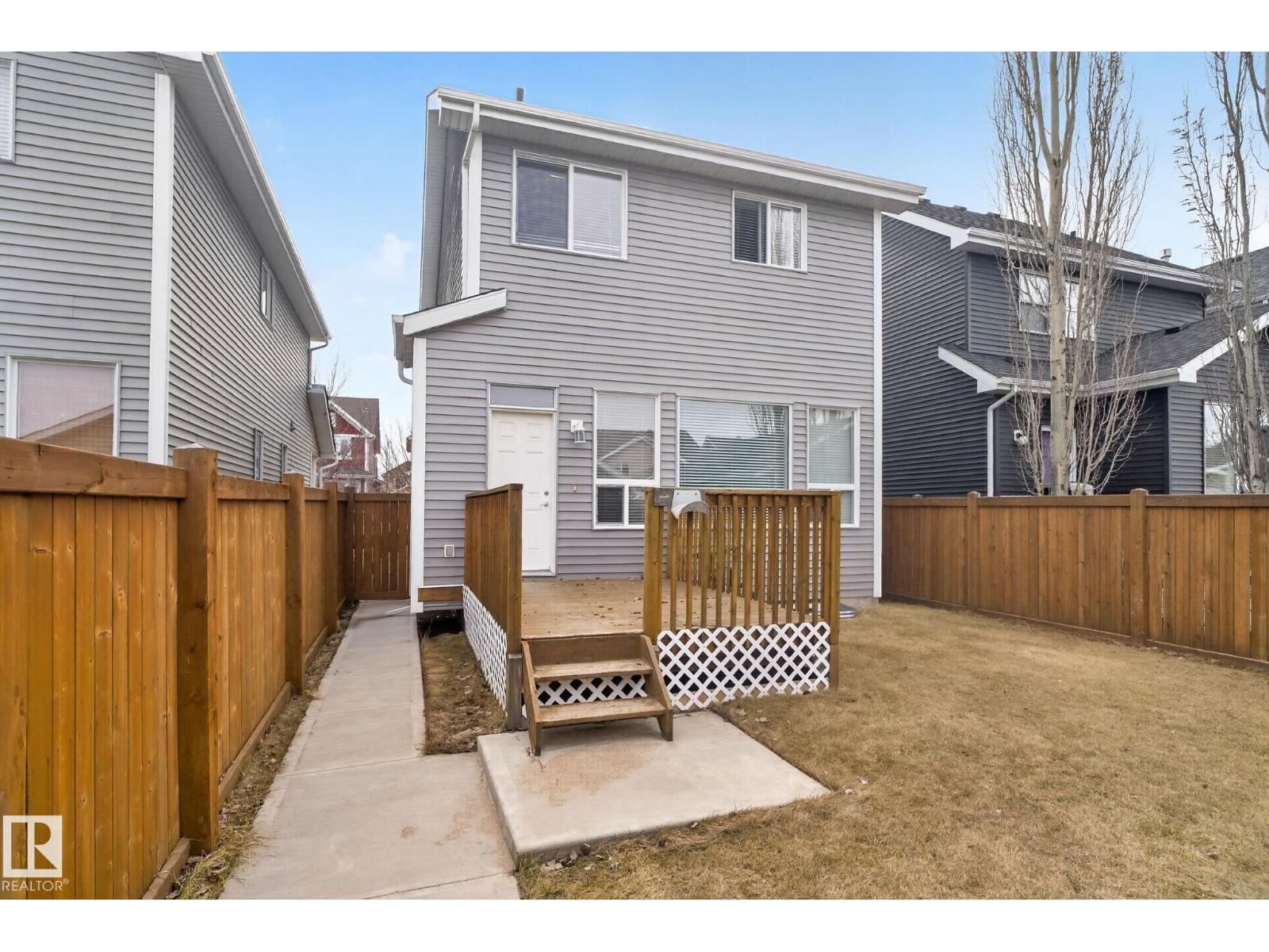 6912 22 AV SW - 28