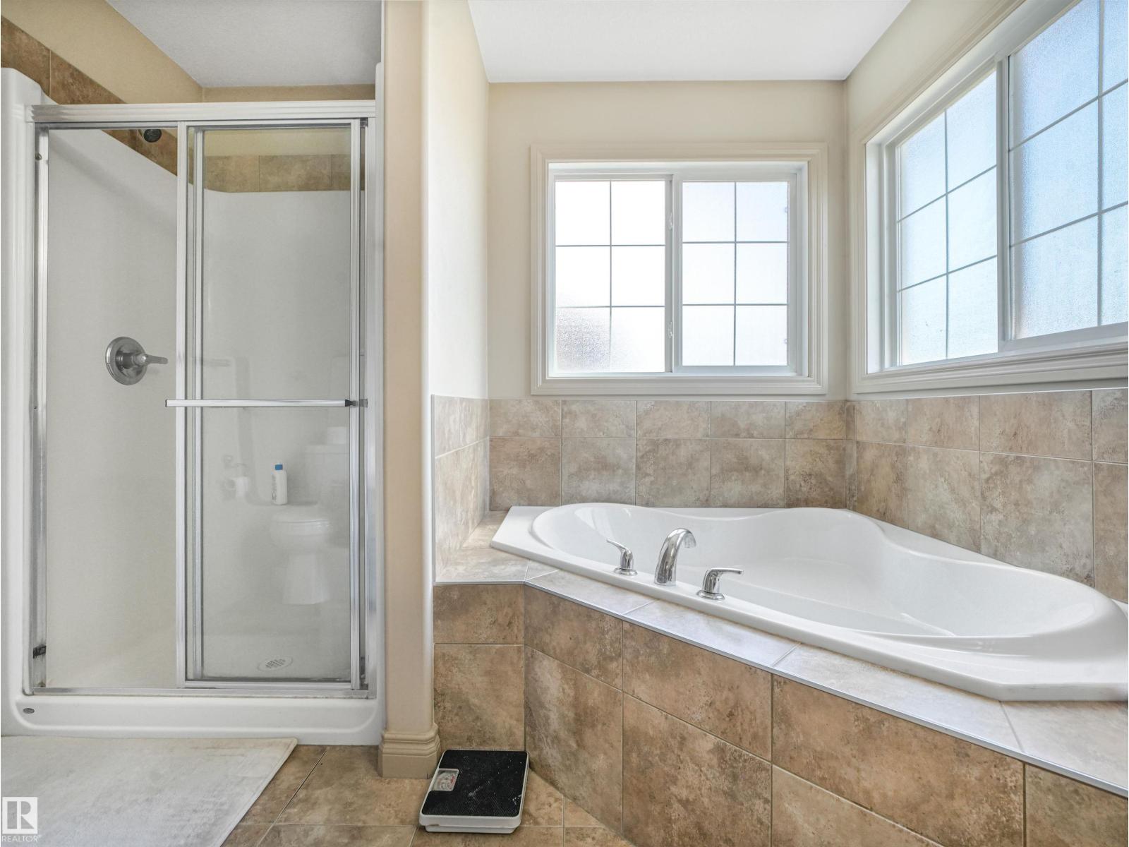 3897 GALLINGER LO NW - 29