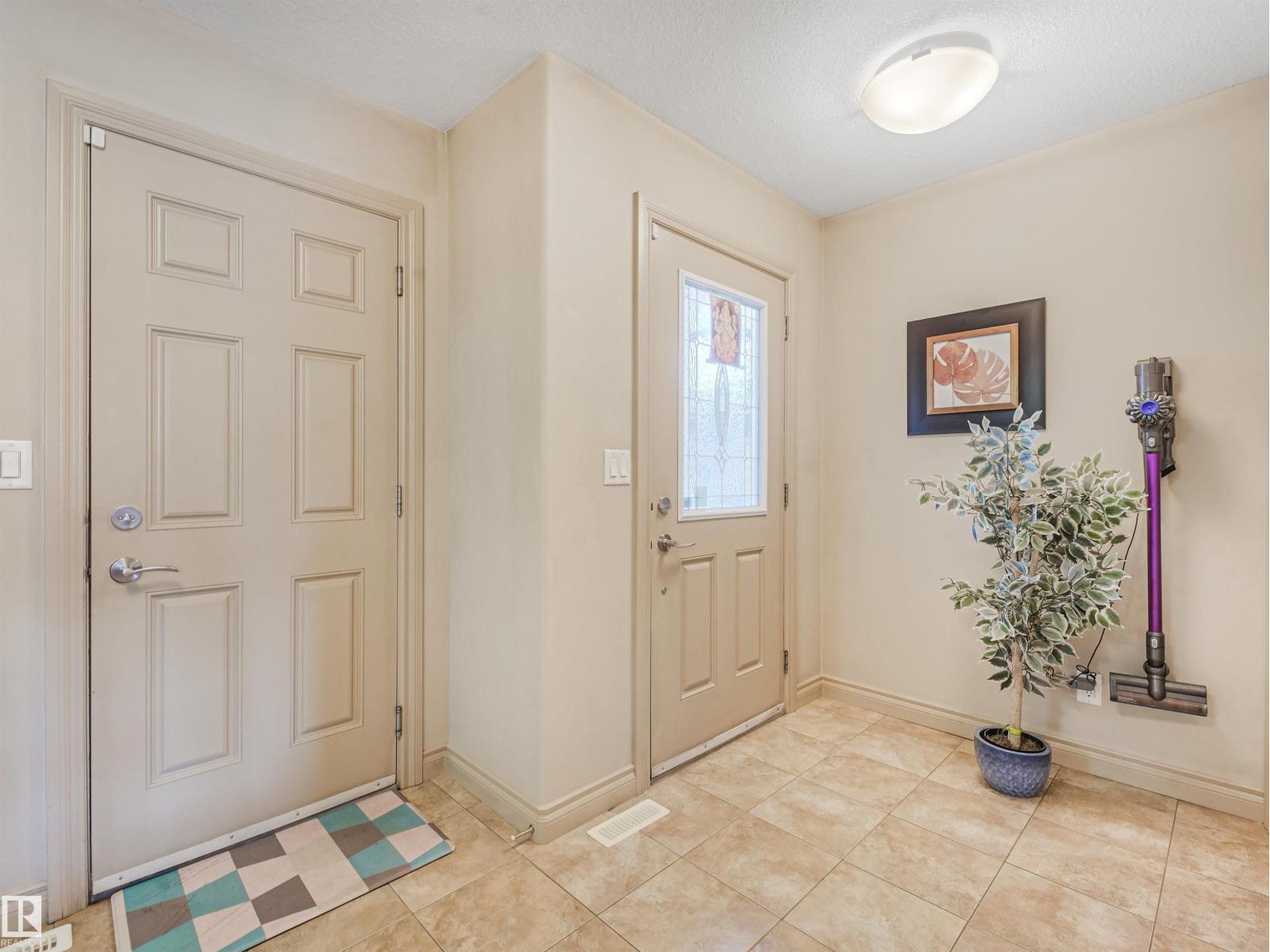 3897 GALLINGER LO NW - 5