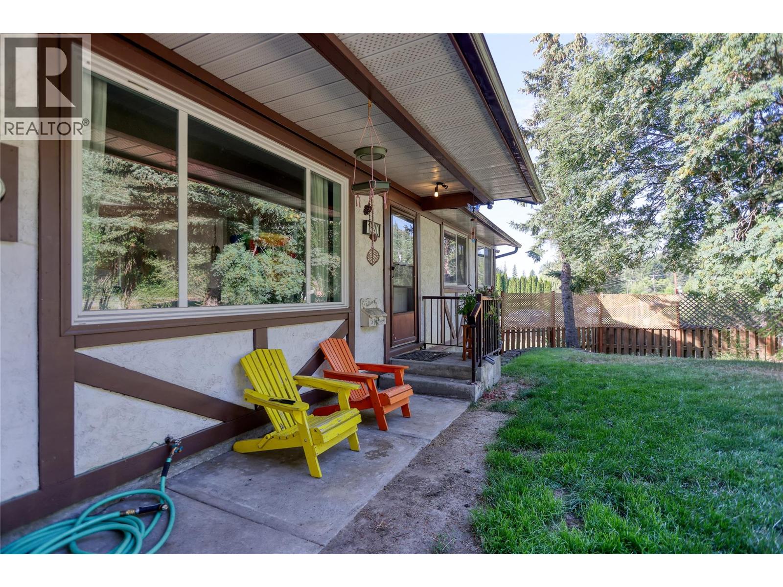 1520 3B Highway, Fruitvale