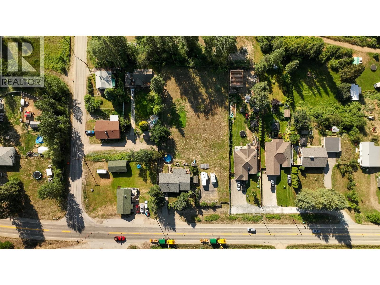 1520 3B Highway, Fruitvale