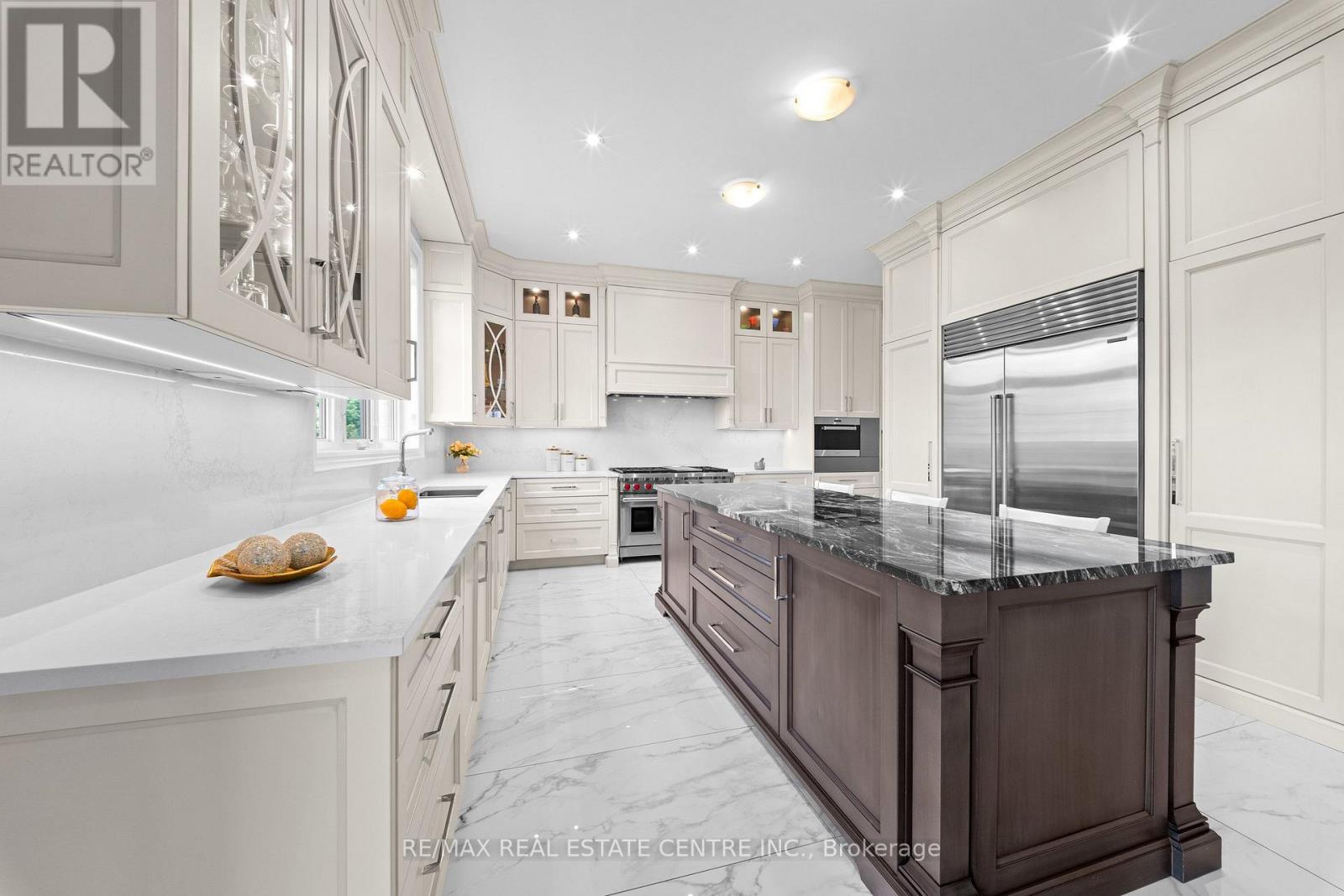 70 APPLEYARD AVENUE - Image 17