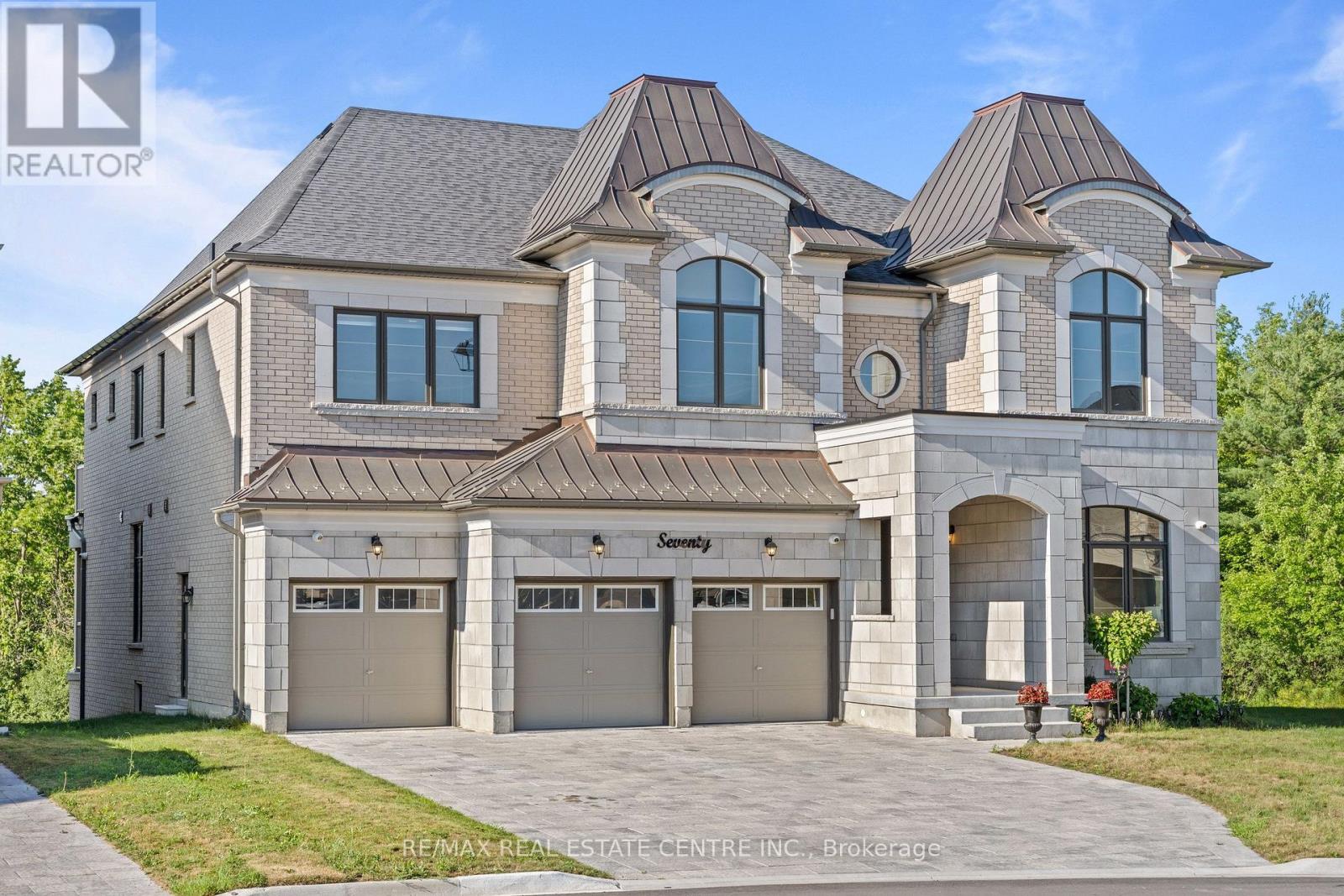70 APPLEYARD AVENUE - Image 2