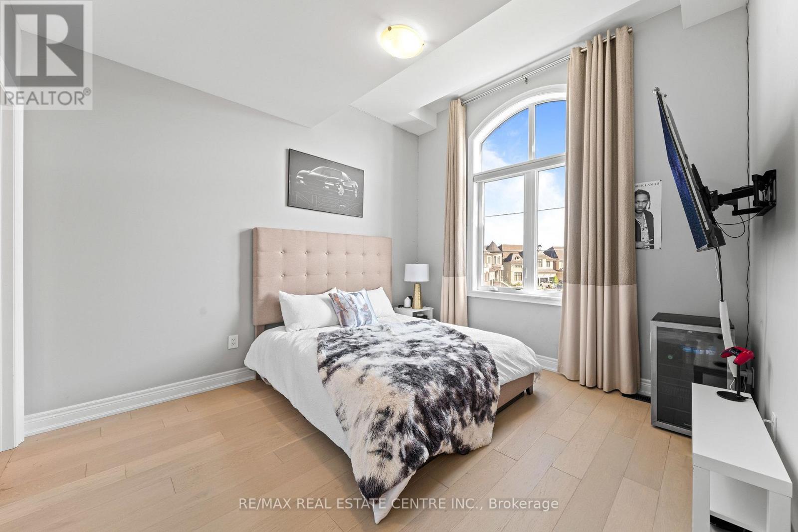 70 APPLEYARD AVENUE - Image 41
