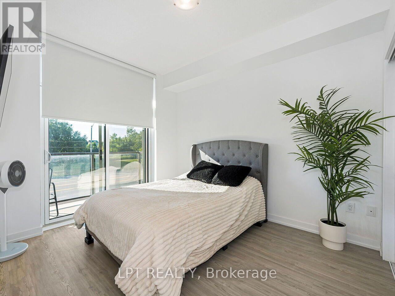 #209 460 DUNDAS STREET E - Image 22