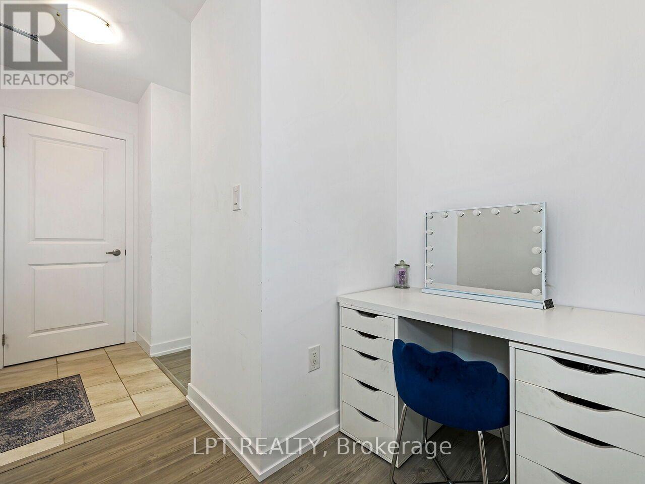 #209 460 DUNDAS STREET E - Image 29