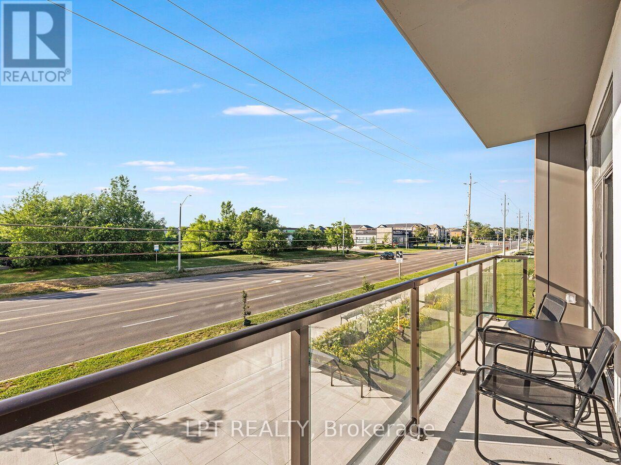 #209 460 DUNDAS STREET E - Image 31